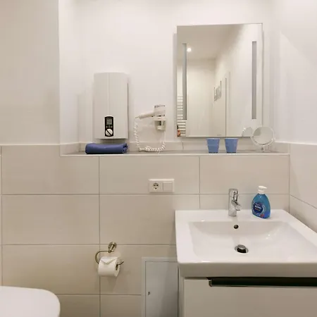 Residenz Am Rosengarten 1 * 방어로게